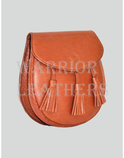 Leather Sporran With Triple Tassels